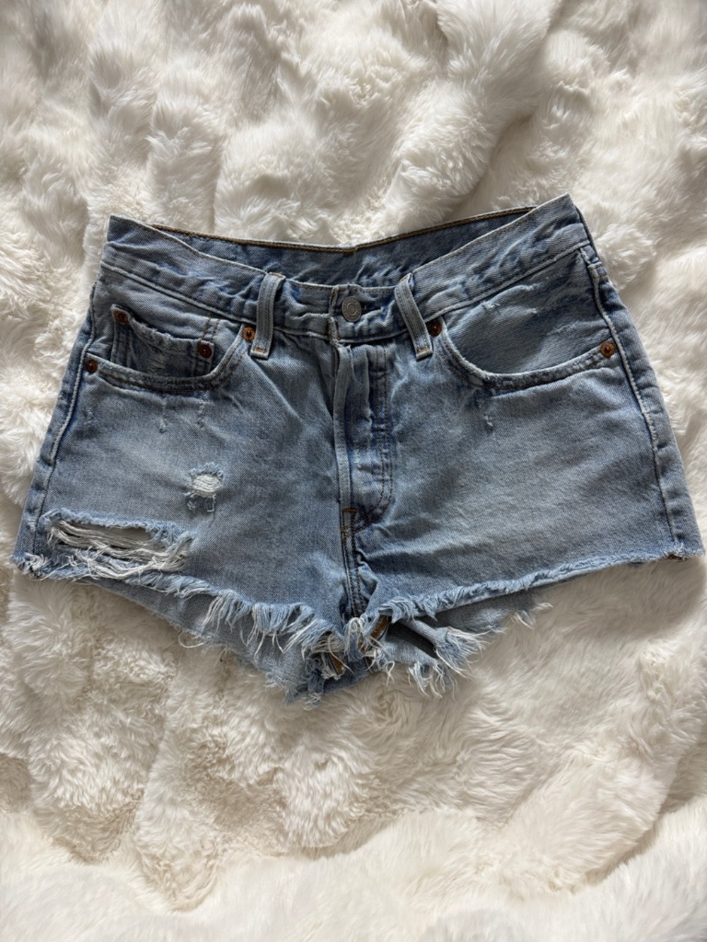 Levi’s Light Blue Distressed Denim Short Shorts Button Fly